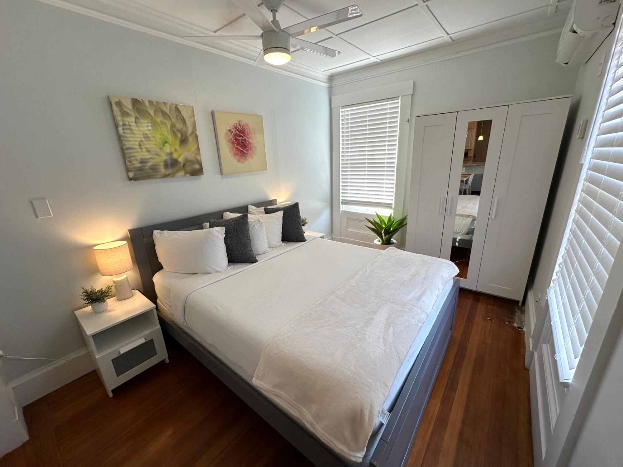 Entire Charming Victorian Home Downtown Newport Exteriér fotografie