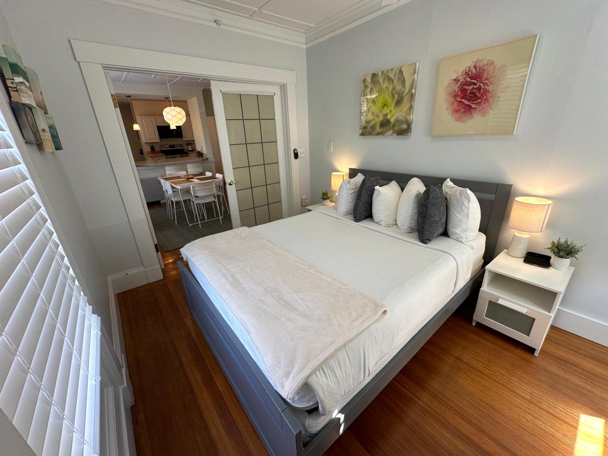 Entire Charming Victorian Home Downtown Newport Exteriér fotografie